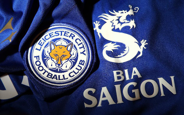 thiết kế áo leicester city 2021