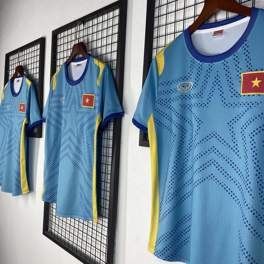 Áo bóng đá Việt Nam thiết kế